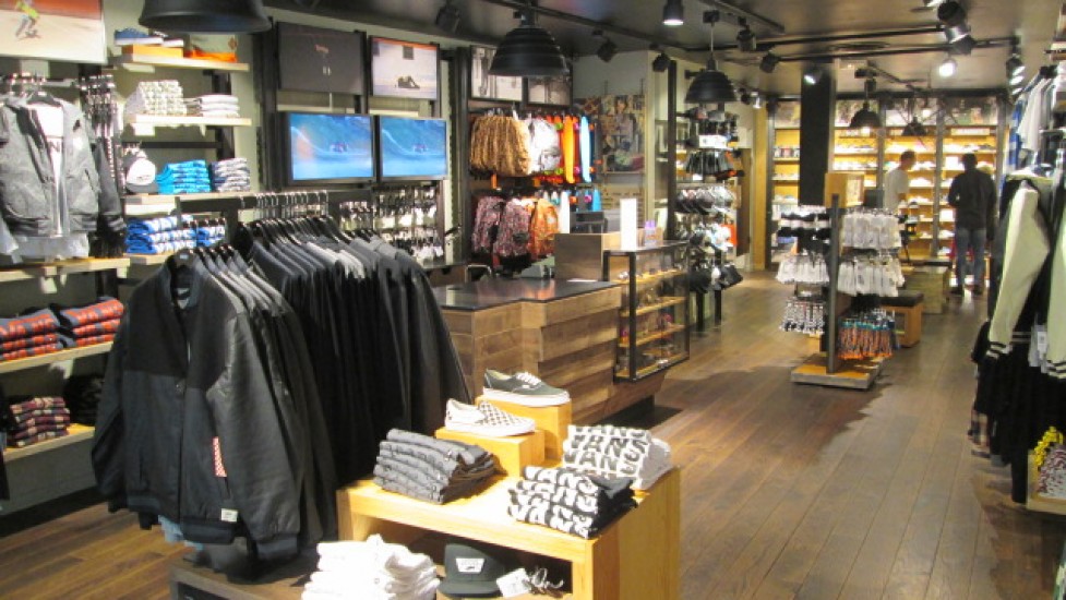 boutiques vans paris